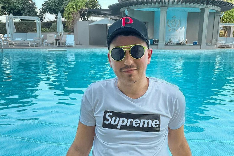 Jorge Lorenzo urlaubt zurzeit in Dubai