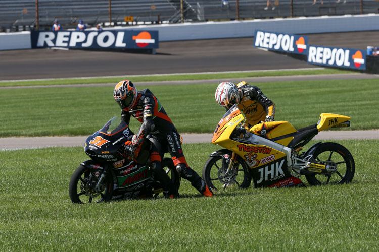 Zwei, die sich richtig lieb haben: Niklas Ajo und Adrian Martin