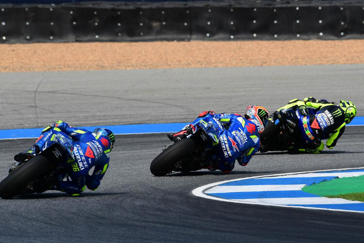 Alex Rins zwischen Joan Mir und Valentino Rossi