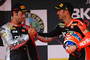 Sylvain Guintoli (li.) und Marco Melandri waren 2014 bei Aprilia Teamkollegen