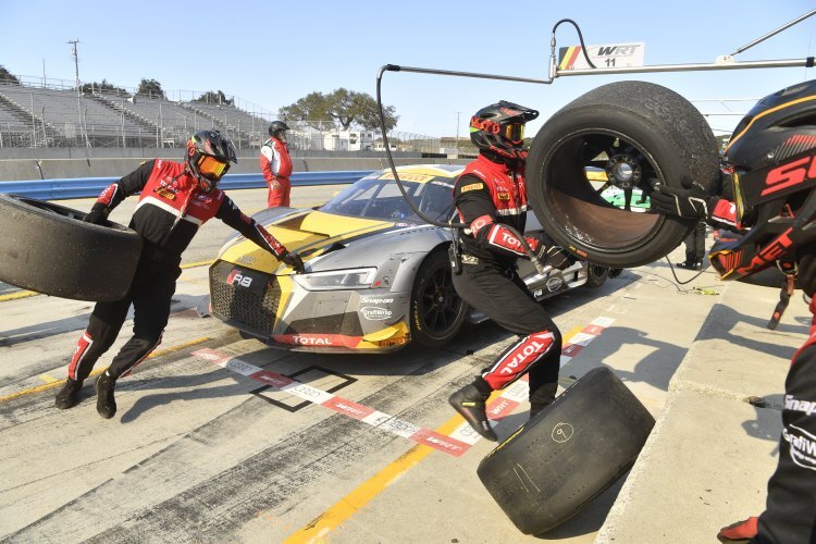 Schon im Vorjahr ging es bei den 8h von Laguna Seca in der Box zur Sache