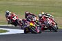 Nicky Hayden (69) und Stefan Bradl (6) fuhren nur im hinteren Mittelfeld