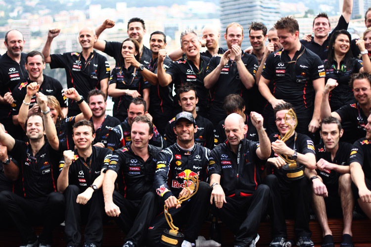 Mark Webber und Red Bull könnenweiterfeiern 
