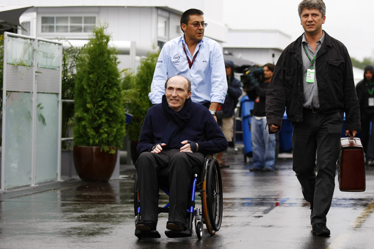 Frank Williams stellt sein Team neu auf