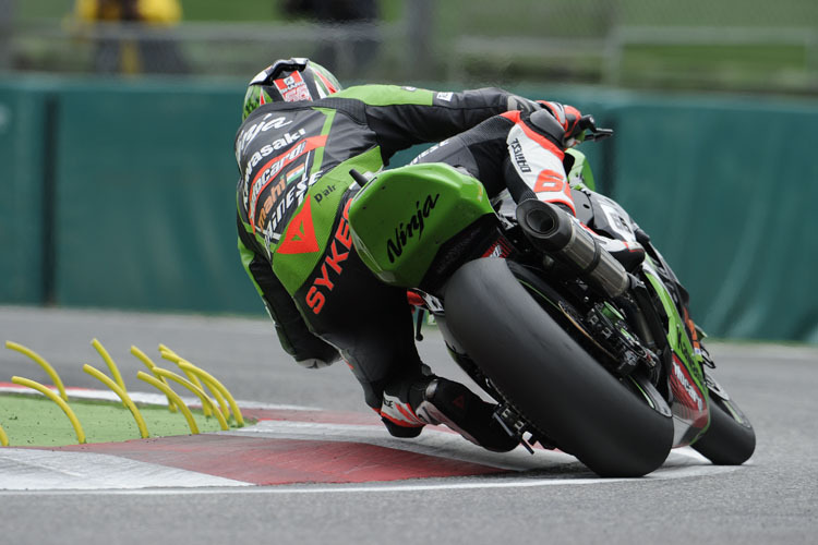 Tom Sykes zeigte allen den Auspuff