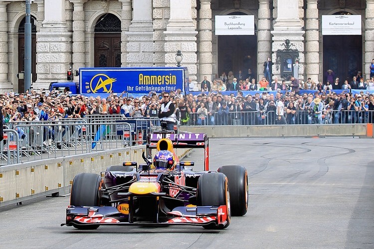 Daniel Ricciardo beim Showrun in Wien