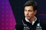 Mercedes-Teamchef Toto Wolff. Ihm gehört ein Drittel des Teams