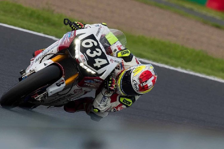 Domi Aegerter auf der MuSASHI-Honda in Suzuka