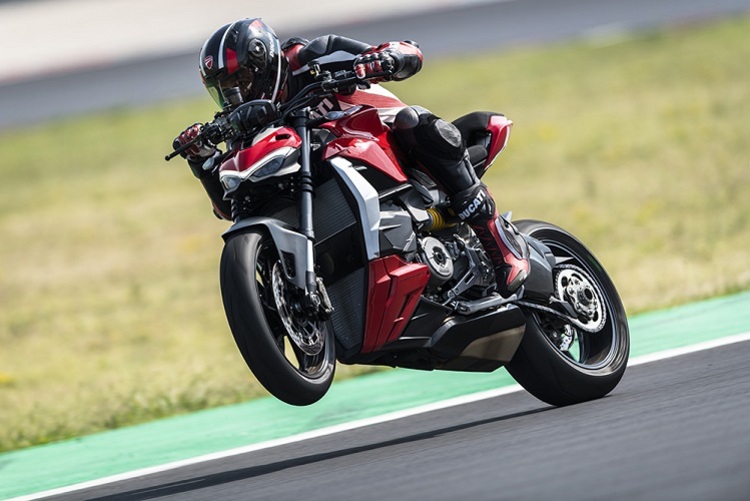 Ducati Streetfighter V2: Naked Bike mit dem Superquadro-V2 aus der Panigale V2