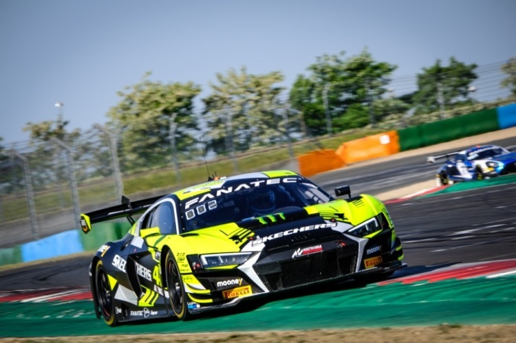 Diesen Audi R8 LMS GT3 evo II vom Team WRT pilotiert Valentino Rossi