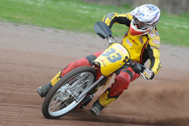 Marcel Dachs bei Testfahrten in Herxheim