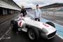 Nico Rosberg, Nico Hülkenberg und Pascal Wehrlein liessen es sich trotz Regen nicht nehmen, ein paar Runden zu drehen