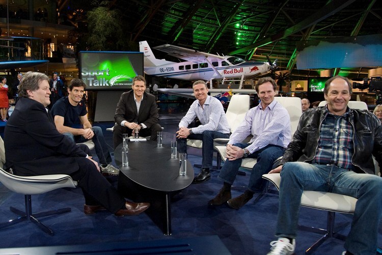 Die Talkrunde im Hangar 7