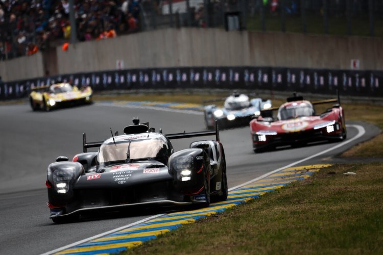 Der Toyota GR010 Hybird in Le Mans