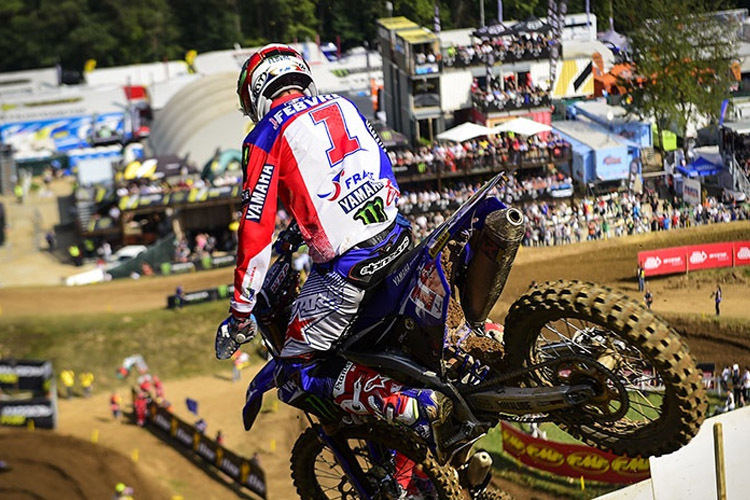 Romain Febvre gewinnt das erste Rennen (MXGP/MX2) in Maggiora