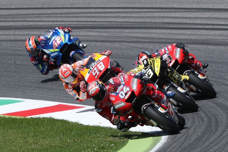 Die Anfangsphase: Drei Ducati-Piloten gegen Márquez und Rins