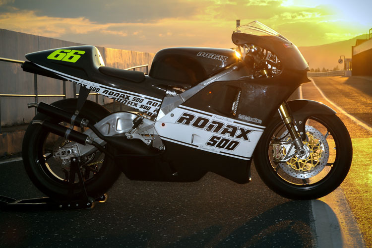Ronax 500: Zweitaktracer mit allen Attributen eines GP-Bikes