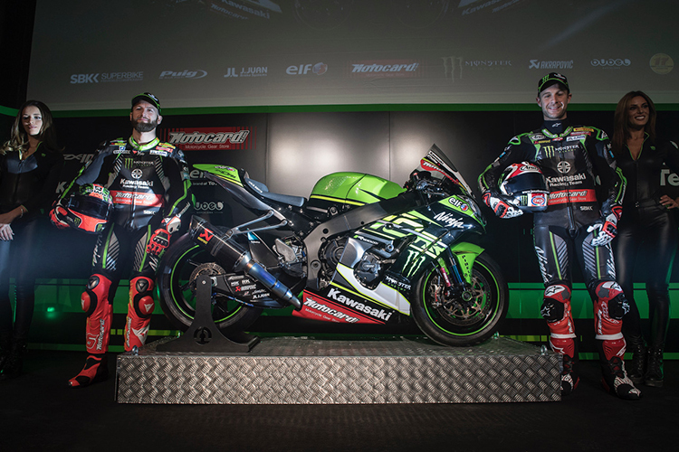 Die Kawasaki-Werksfahrer Tom Sykes (li.) und Jonathan Rea