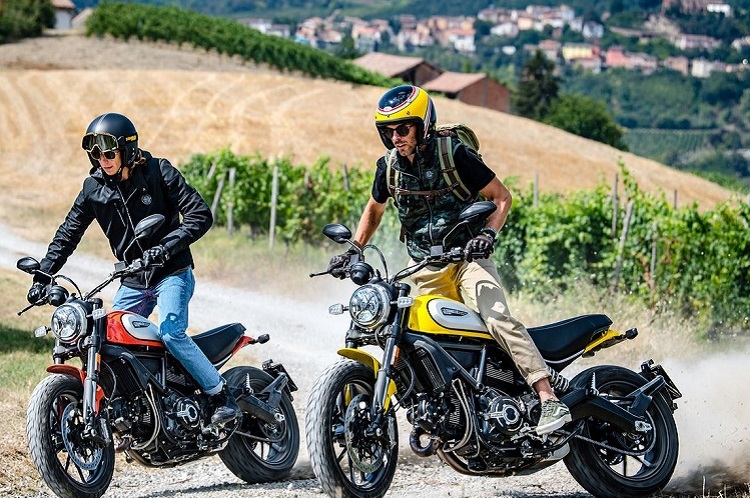 Die Ducati Scrambler Icon erhält auf 2019 Modellpflege in Form von zahlreichen Design-Retuschen und einem Kurven-ABS
