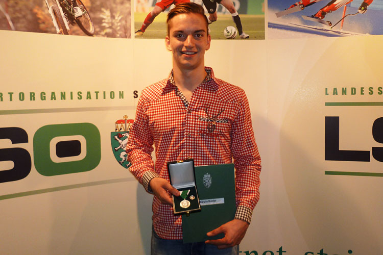 Koller erhielt kürzlich für seinen Titelgewinn die Sportleistungsmedaille in Silber.