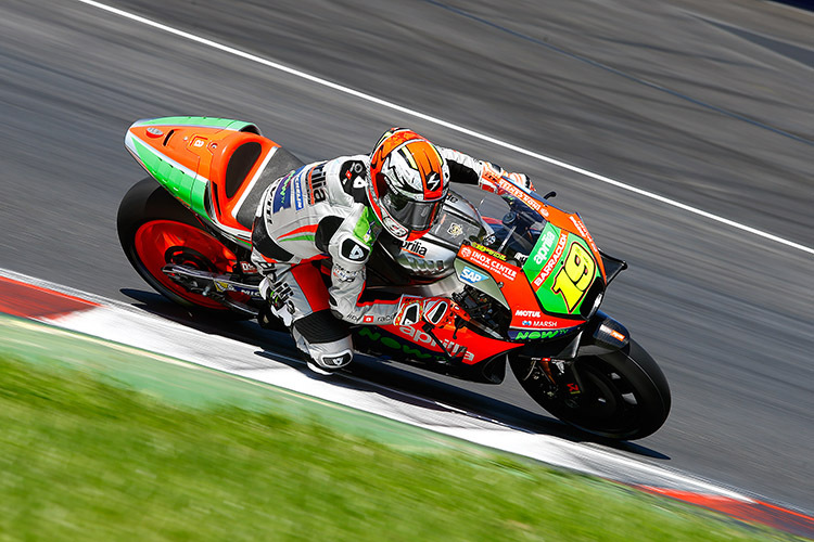 Alvaró Bautista auf der Aprilia RS-GP