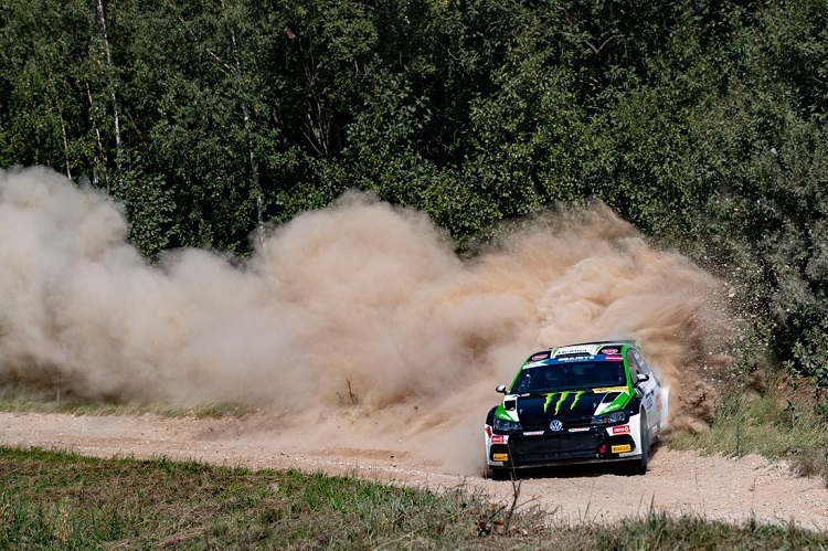 Oliver Solberg bei seinem Sieg in Lettland