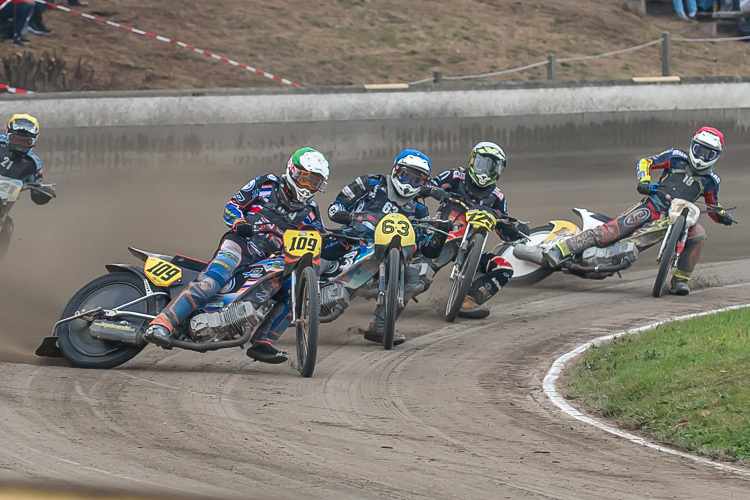 Der Brite Zach Wajtknecht (109) wurde zuletzt Vize-Weltmeister, Luka Fienhage (125) Vierter