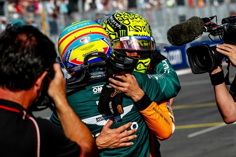 Fernando Alonso gehörte zu den Ersten, die Lando Norris zum Sieg gratulierten