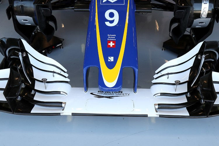 Der neue Sauber feiert seine Streckenpremiere in Spanien