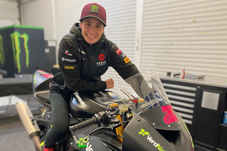 Ana Carrasco auf der Supersport-Kawasaki