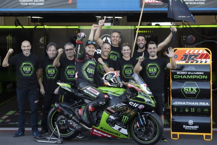 Jonathan Rea und sein Weltmeisterteam