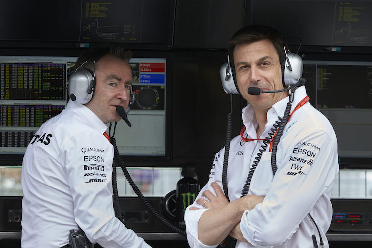 Mercedes-Technikchef Paddy Lowe mit Teamchef Toto Wolff