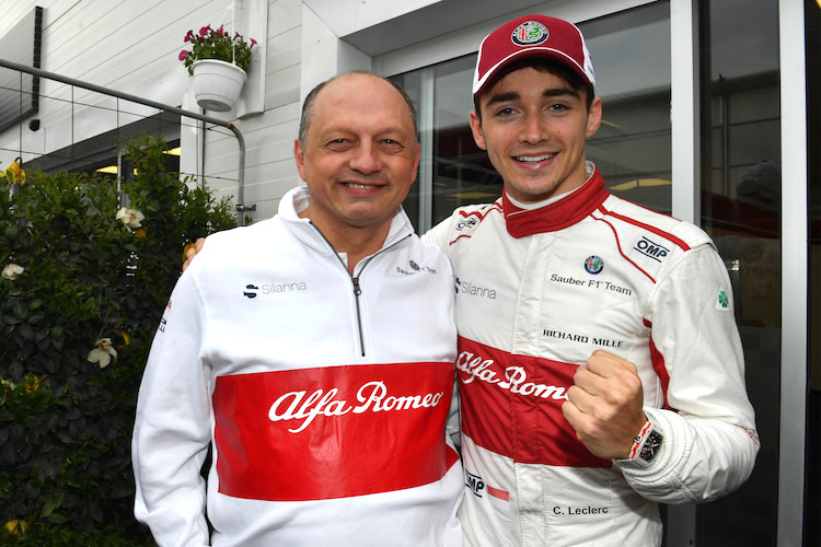 Sauber-Teamchef Fred Vasseur und Charles Leclerc