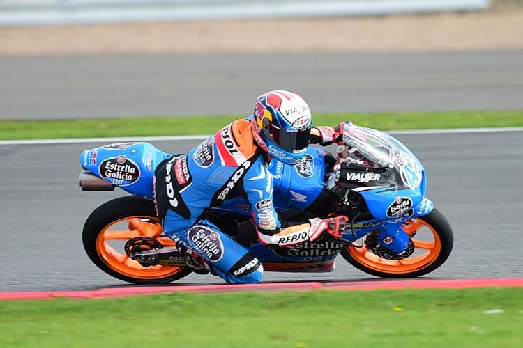 Alex Rins sicherte sich in Silverstone mit 2:13,112 min die Pole