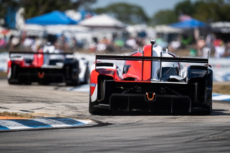 Die Konkurrenz sah in Sebring nur das Heck der beiden Toyota GR010 Hybrid