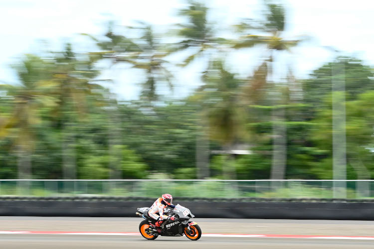 Marc Márquez vor der Kulisse von Lombok