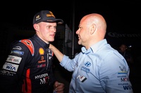 Ott Tänak mit seinem Chef Andrea Adamo