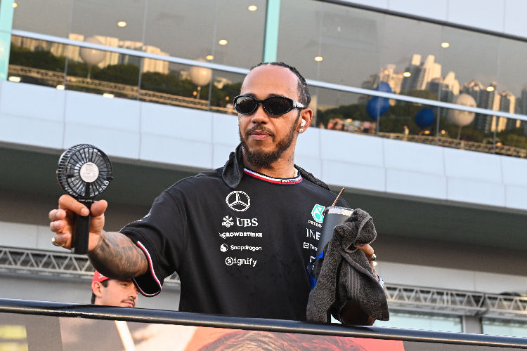 Lewis Hamilton bei der Fahrerparade vor dem Singapur-GP