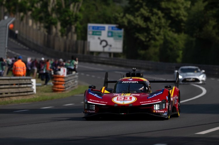 Immer schnell in Le Mans: Der Werks-Ferrari 499P
