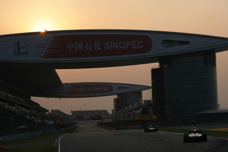 Geht in Shanghai Ende 2010 Formel-1-sportlich die Sonne unter?