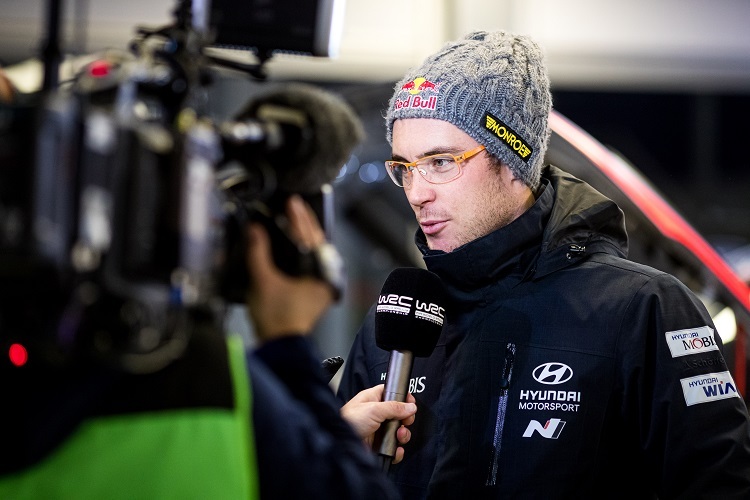 Thierry Neuville erklärt seine Aktion