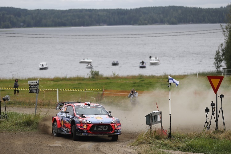 «1000-Seen-Rallye» war der alte Name, hier Andreas Mikkelsen