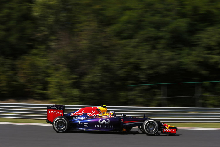 Red Bull Racing-Pilot Daniel Ricciardo nach dem Trainingsfreitag auf dem Hungaroring: «Ferrari ist hier unser ärgster Gegner»