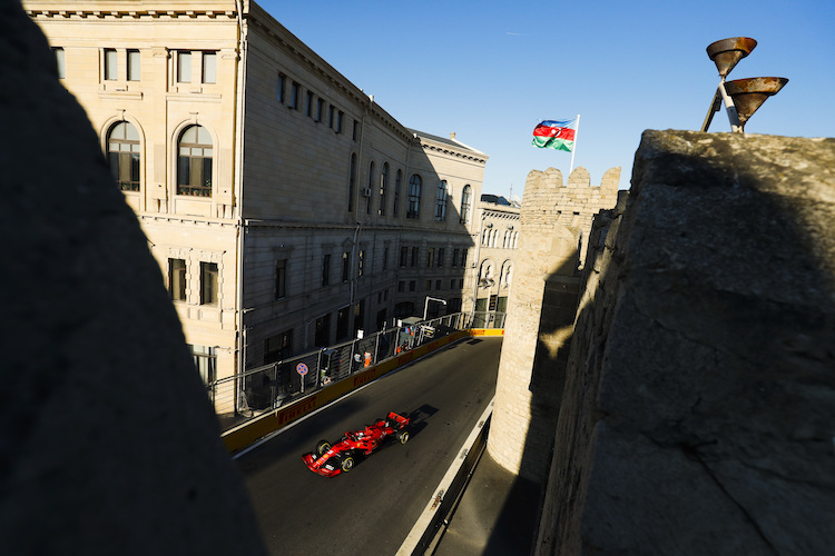 Sebastian Vettel startet von Position 3