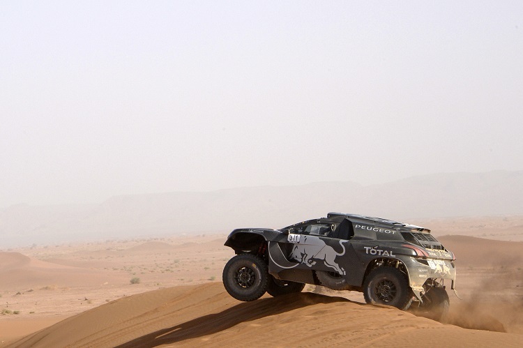 Der Peugeot 2008 DKR16 bei der Rallye Marokko