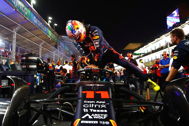 Mika Häkkinen ist überzeugt: Sergio Pérez hat noch mehr Selbstvertrauen nach Pole in Saudi-Arabien