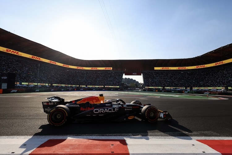 Max Verstappen hat in Mexiko die Nase vorn