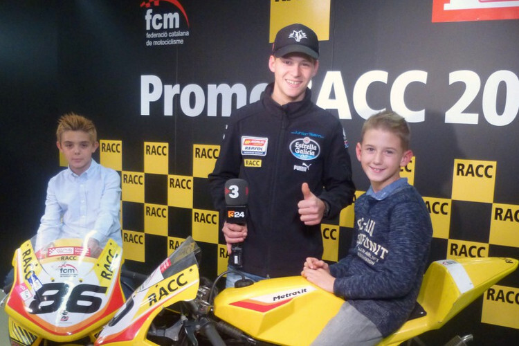 Fabio Quartararo mit den jungen Piloten des «Promovelocidad Cup» 