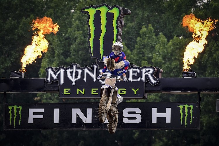 Romain Febvre gewann in Mantova beide Rennen der MXGP