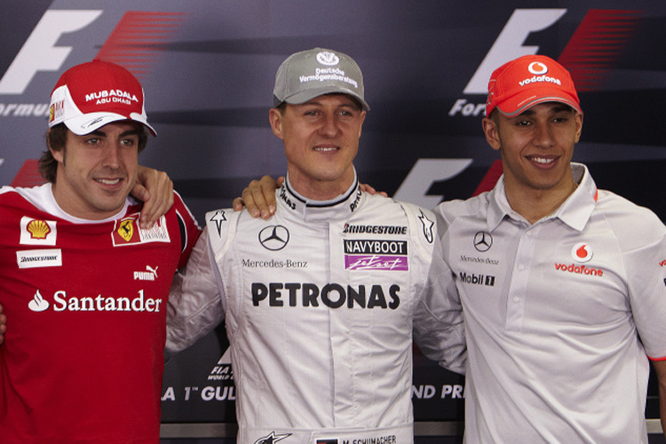 Fernando Alonso, Michael Schumacher und Lewis Hamilton 2010 in Bahrain
